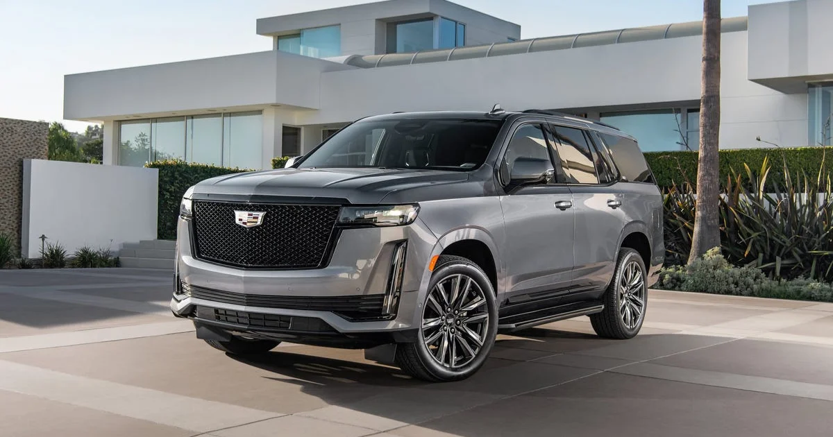 GM Recalls 43,732 Full Size SUVs With Defects That Could Lead to Rear Wheels Lock Up